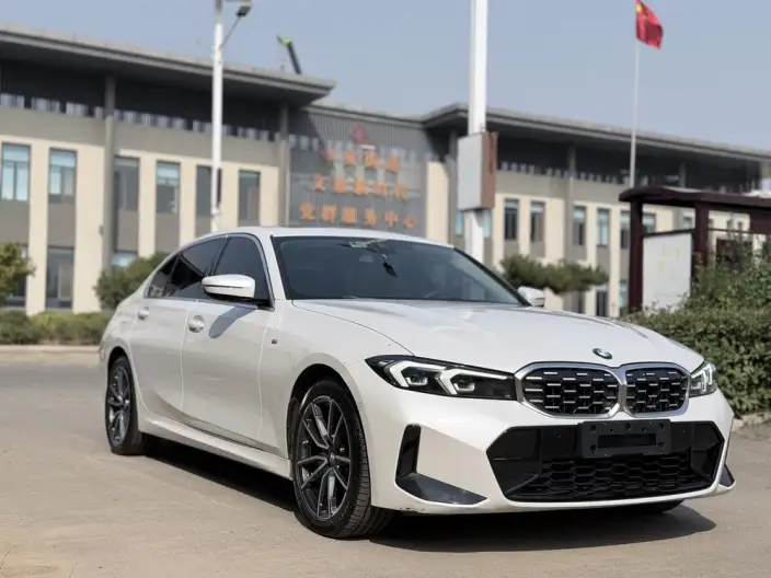 BMW 3 Series 2023 Model 325Li M Sports Set – фото 3