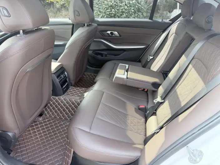 BMW 3 Series 2023 Model 325Li M Sports Set – фото 9
