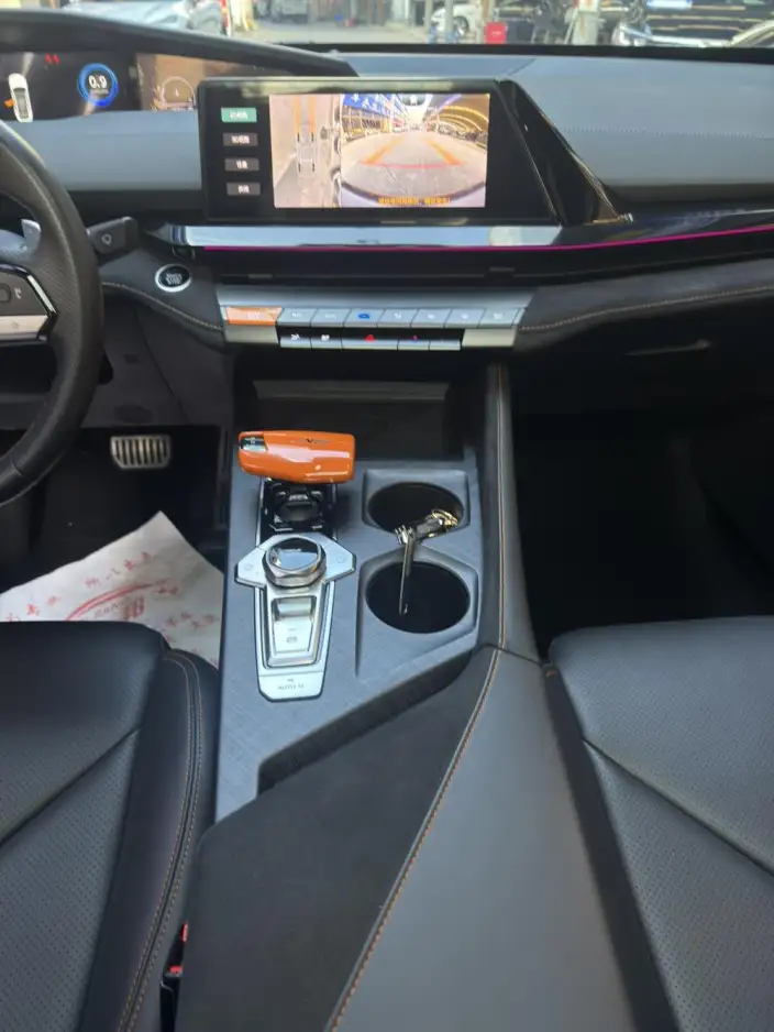 Changan UNI-V 2022 Model 1.5T Sports Edition – фото 9