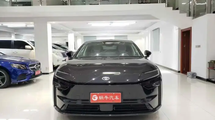 Toyota bZ7 2026 Model 700 Max – фото 2