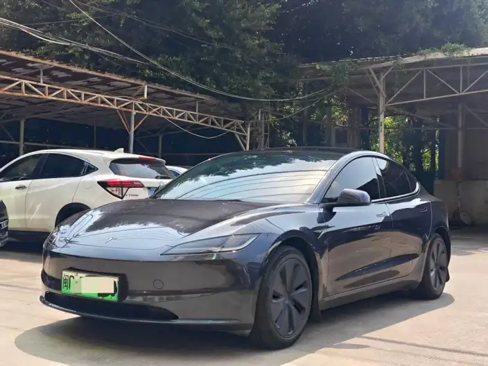 Model 3 2023 Model Rear-wheel drive version – фото 1