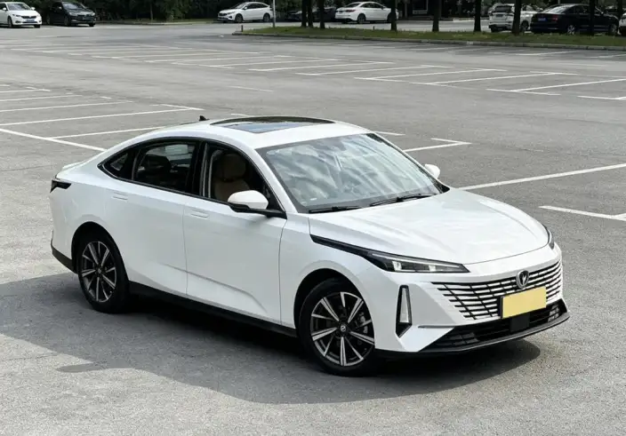 Changan Eado 2024 Model 1.5T DCT Changxiang Edition – фото 3