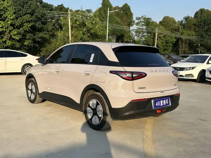 Geely Galaxy StarWish 2026 Model 310km Youth Edition – фото 4