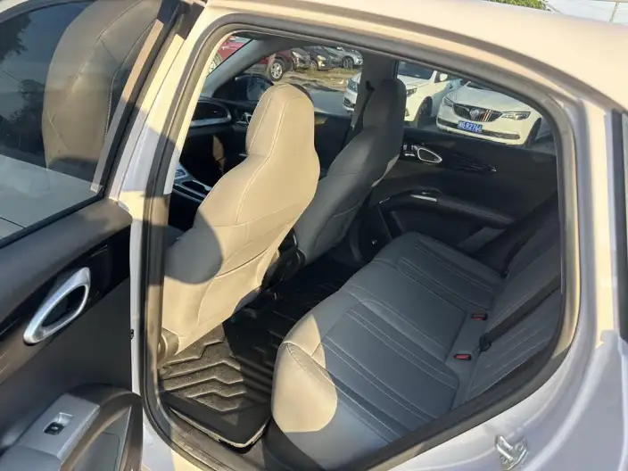 Geely Galaxy StarWish 2026 Model 310km Youth Edition – фото 9