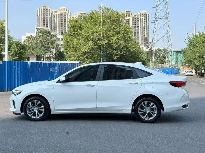 Buick Verano 2023 Model Pro 533T Lexiang Edition – фото 3