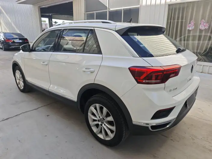 Volkswagen T-Roc 2022 Model 280TSI DSG 2WD Elite PLUS – фото 4