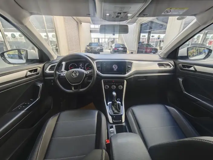 Volkswagen T-Roc 2022 Model 280TSI DSG 2WD Elite PLUS – фото 8