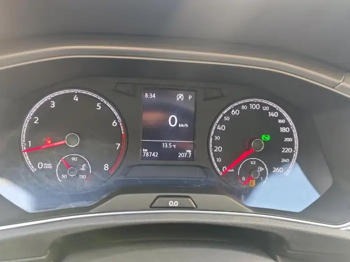 Volkswagen T-Roc 2022 Model 280TSI DSG 2WD Elite PLUS – фото 9
