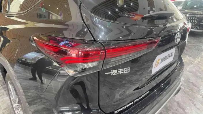 Crown Kluger 2026 Model 2.5L HEV 4WD Premium Edition – фото 7