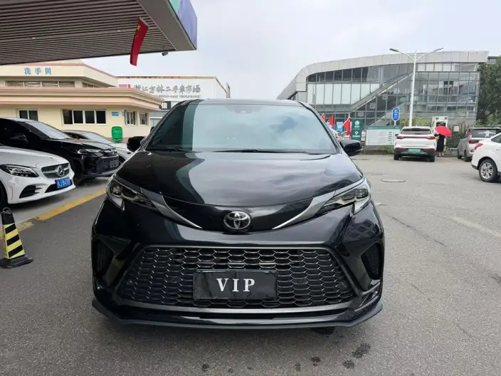Granvia 2024 Model Intelligent Hybrid 2.5L 2WD Deluxe Edition – фото 2