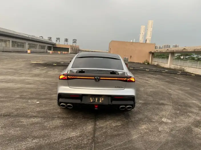 Changan UNI-V 2022 Model 1.5T Sports Edition – фото 5