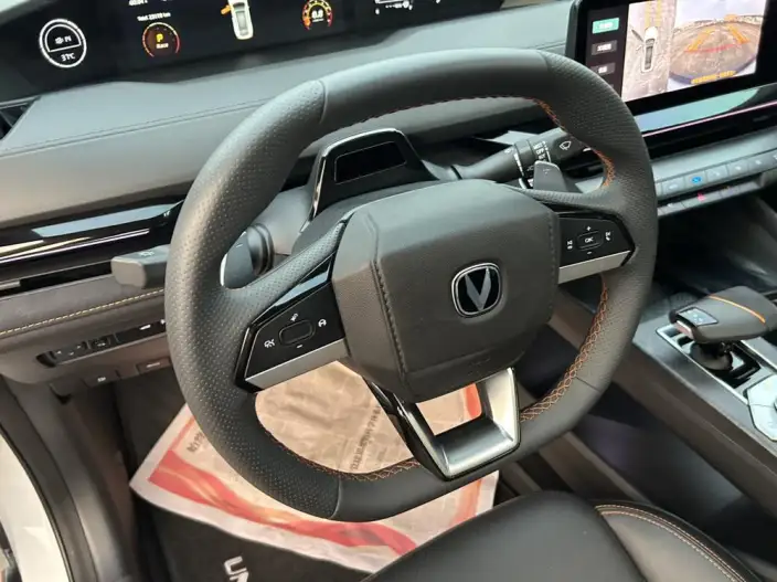 Changan UNI-V 2022 Model 1.5T Sports Edition – фото 10
