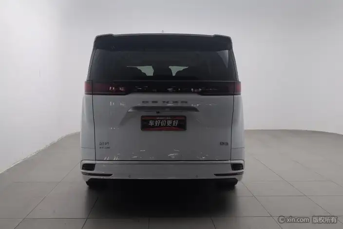 Denza D9 EV 2022 Model 600 4WD Flagship Model – фото 3