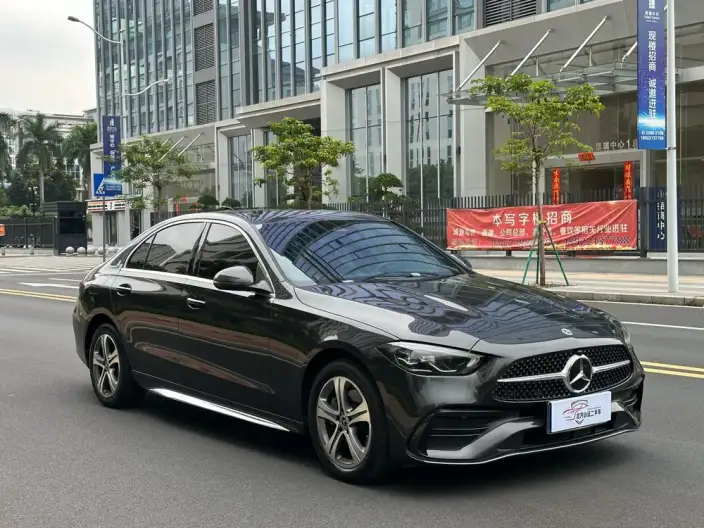 Mercedes-Benz C-Class 2022 Model C 200 L Sports Edition – фото 3