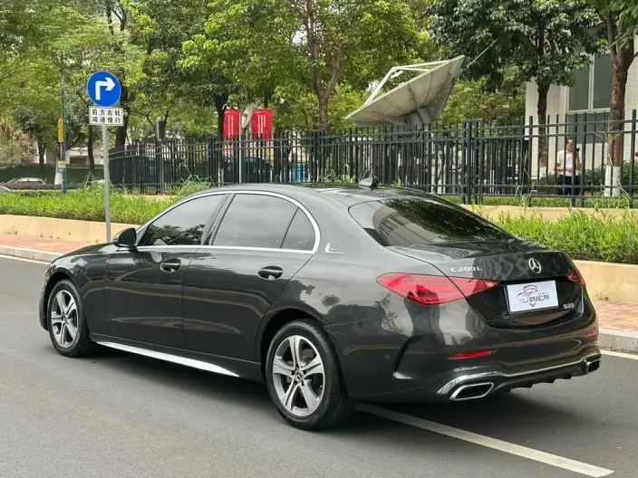 Mercedes-Benz C-Class 2022 Model C 200 L Sports Edition – фото 4