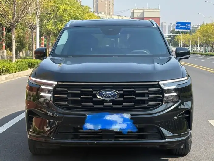 Ford Edge 2023 Model Ford Edge L 2.0T EcoBoost 4WD VII seat Supreme Model – фото 2