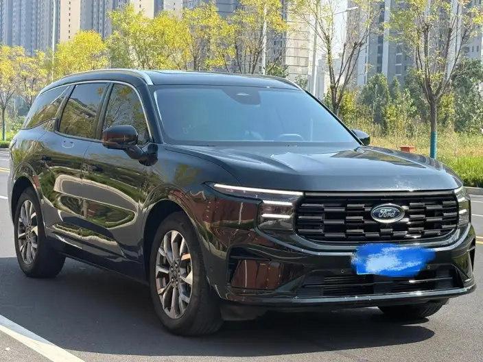 Ford Edge 2023 Model Ford Edge L 2.0T EcoBoost 4WD VII seat Supreme Model – фото 3