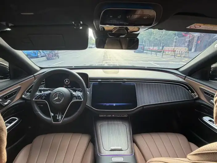 Mercedes-Benz E-Class 2024 Model E 300 L Fashion Model sedan – фото 7