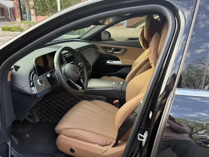 Mercedes-Benz E-Class 2024 Model E 300 L Fashion Model sedan – фото 8