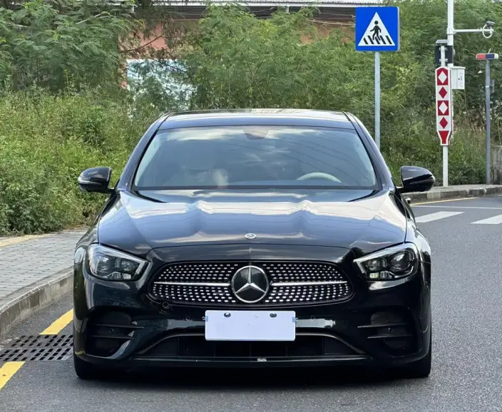 Mercedes-Benz E-Class 2022 Model Facelift E 300 L Fashion Model Sports sedan – фото 2
