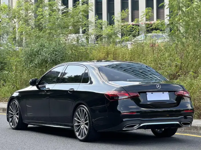Mercedes-Benz E-Class 2022 Model Facelift E 300 L Fashion Model Sports sedan – фото 4