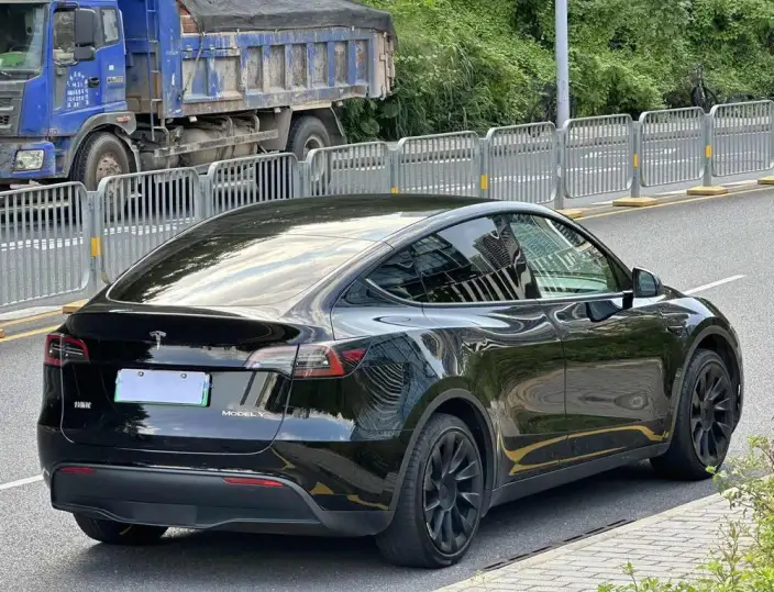 Model Y 2022 Model Facelift Rear-wheel drive version – фото 6
