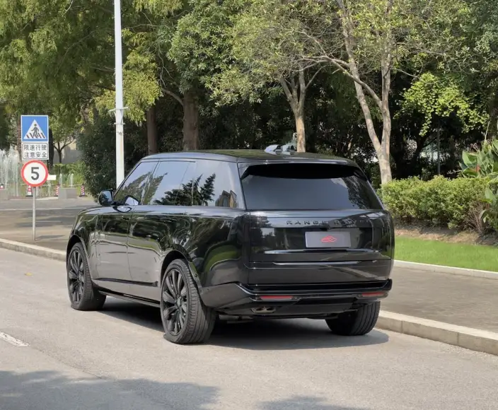 Range Rover 2023 Model 4.4 V8 530PS First Edition Edition – фото 5