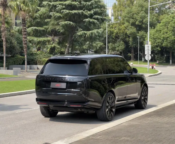 Range Rover 2023 Model 4.4 V8 530PS First Edition Edition – фото 7