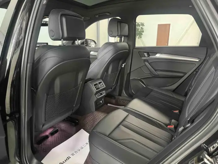 Audi Q5L 2024 Model 40TFSI Luxury Dynamic Model – фото 10