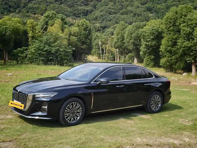 Hongqi H5 2024 Model 1.5T DCT Flag Rhythm Edition – фото 1