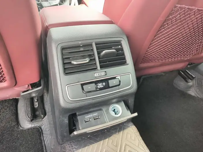 Audi A4 L 2024 Model 40 TFSI Luxury Dynamic Model – фото 9