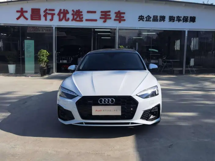 Audi A5 2023 Model Sportback 40 TFSI quattro Luxury Dynamic Model – фото 2