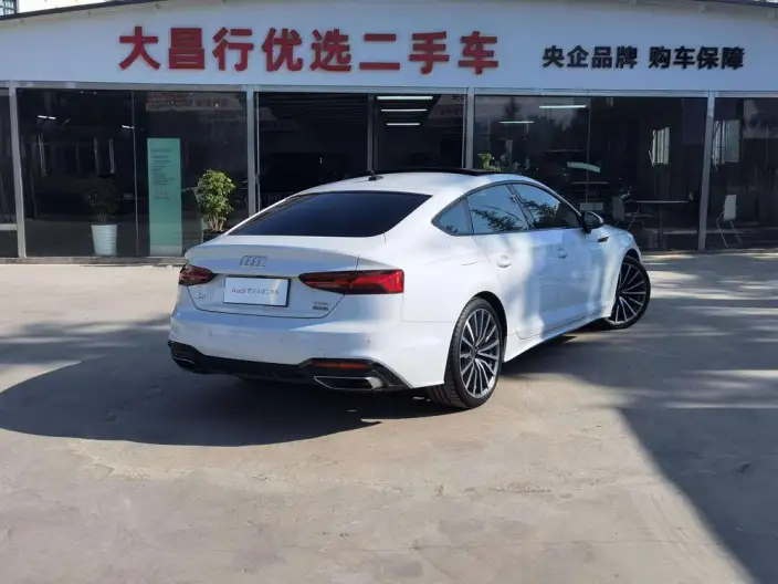 Audi A5 2023 Model Sportback 40 TFSI quattro Luxury Dynamic Model – фото 4