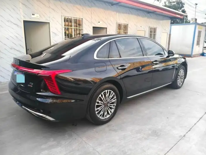 Hongqi H5 2023 Model 2.0T Automatic Flag Lead Edition – фото 6