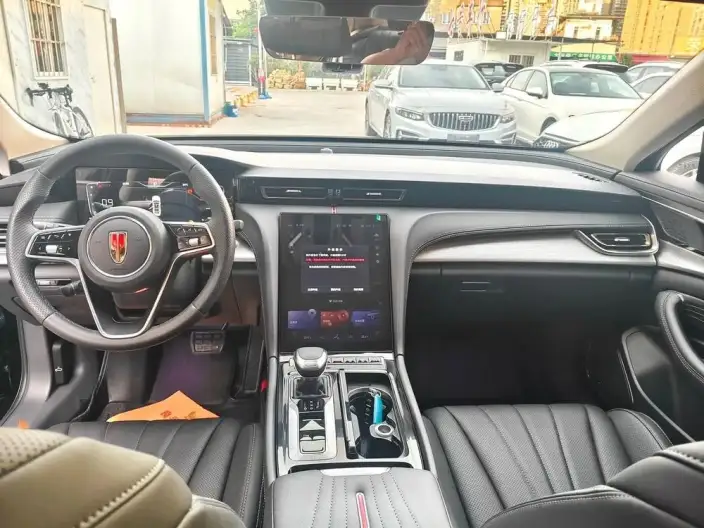 Hongqi H5 2023 Model 2.0T Automatic Flag Lead Edition – фото 7