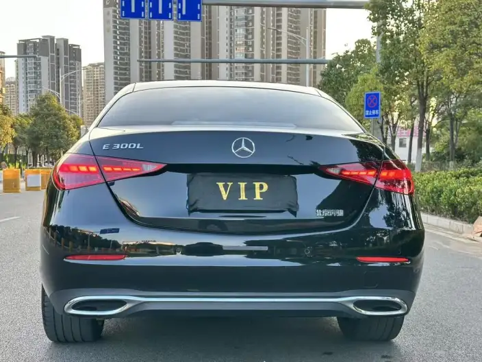 Mercedes-Benz C-Class 2023 Model C 260 L – фото 5