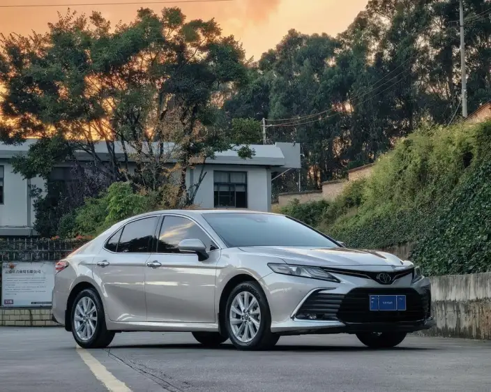 Toyota Camry 2021 Model 2.0G Deluxe Edition – фото 3