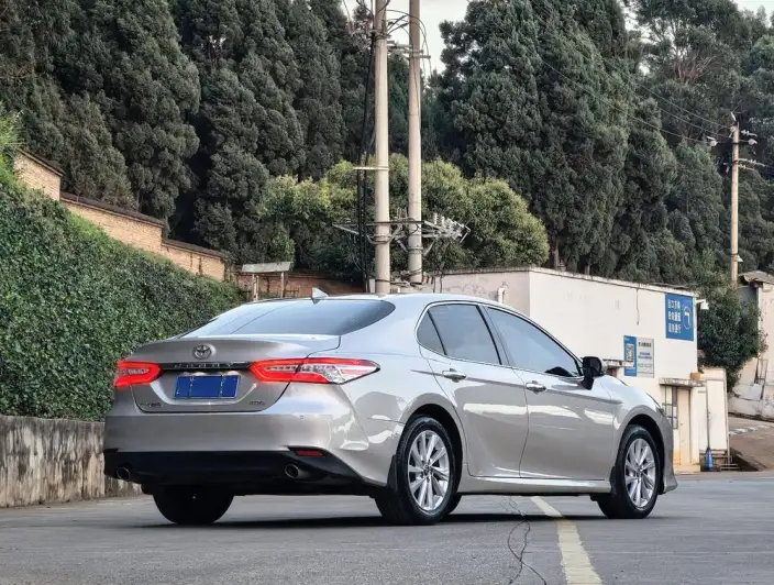 Toyota Camry 2021 Model 2.0G Deluxe Edition – фото 7
