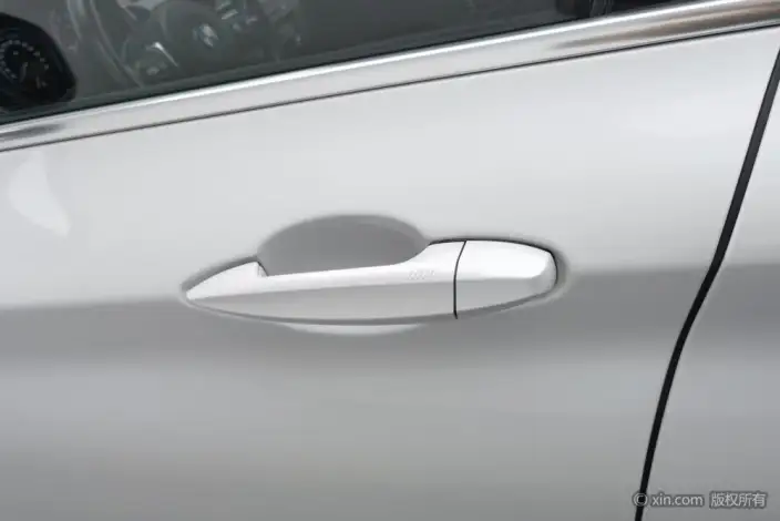 BMW X1 2022 Model sDrive25Li Leading Model – фото 10