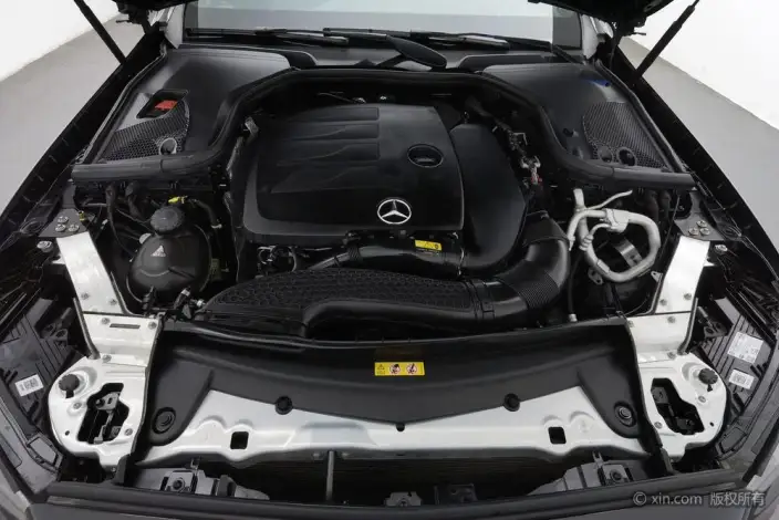 Mercedes-Benz E-Class 2023 Model Facelift E 260 L Sports sedan – фото 5