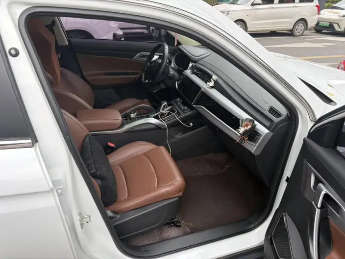 Geely Boyue 2021 Model 1.8TD DCT 2WD Asian Games Edition – фото 7