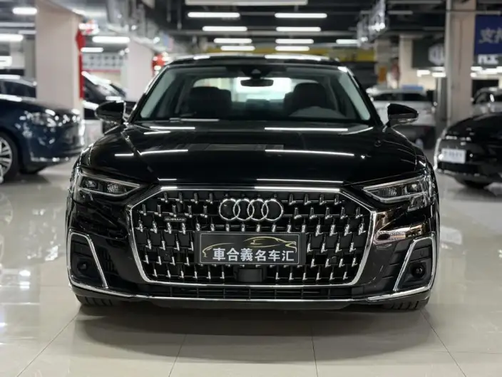 Audi A8 2024 Model A8L 45 TFSI quattro Luxury Model – фото 2