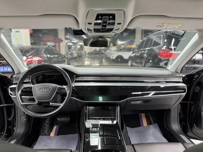 Audi A8 2024 Model A8L 45 TFSI quattro Luxury Model – фото 9