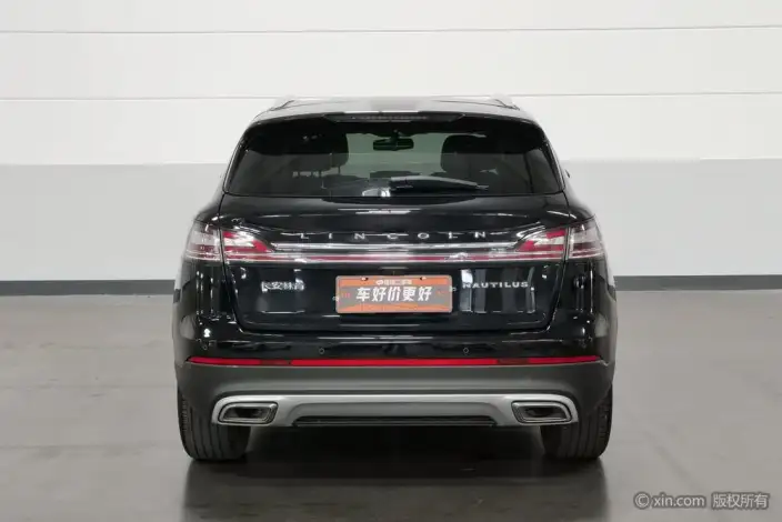 Nautilus 2021 Model 2.0T 4WD Exclusive Edition – фото 3