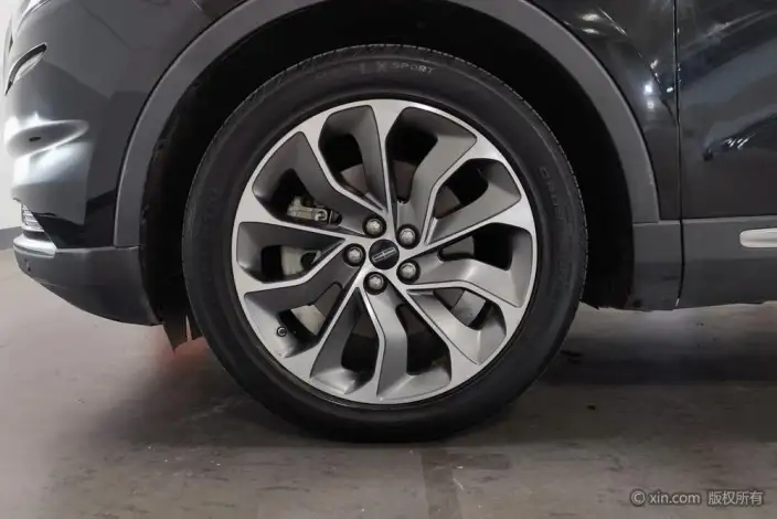 Nautilus 2021 Model 2.0T 4WD Exclusive Edition – фото 8
