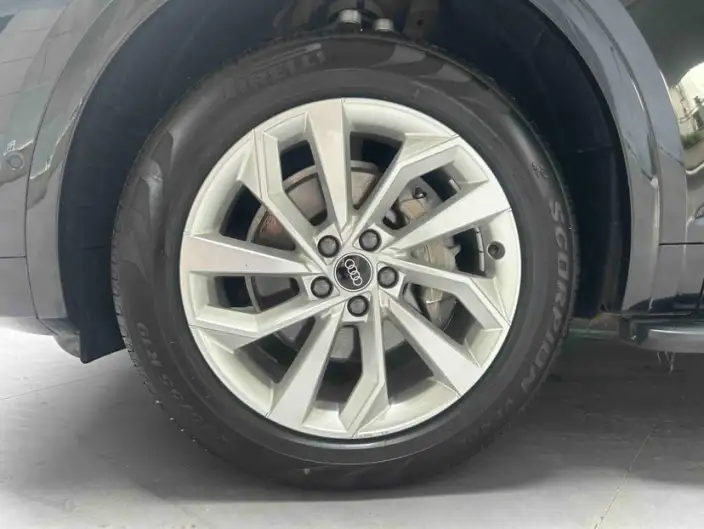 Audi Q5L 2021 Model 40 TFSI Luxury Dynamic Model – фото 5