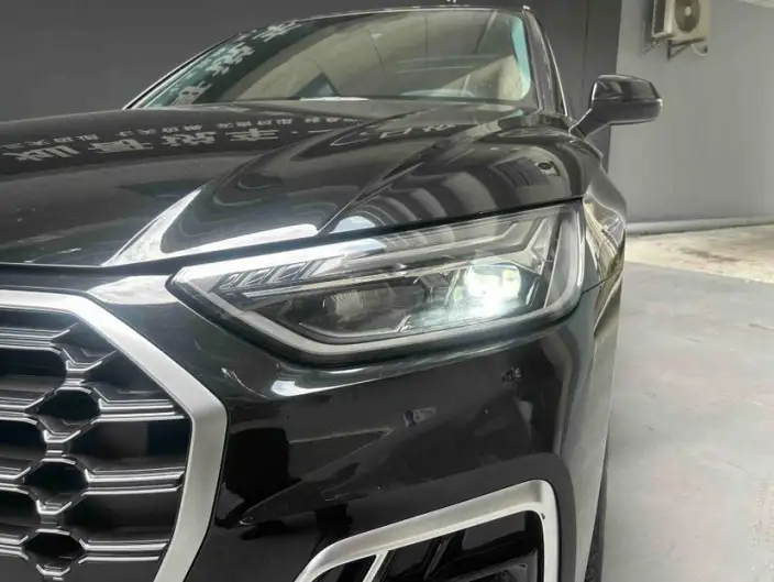 Audi Q5L 2021 Model 40 TFSI Luxury Dynamic Model – фото 6