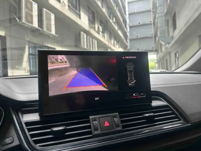 Audi Q5L 2021 Model 40 TFSI Luxury Dynamic Model – фото 9