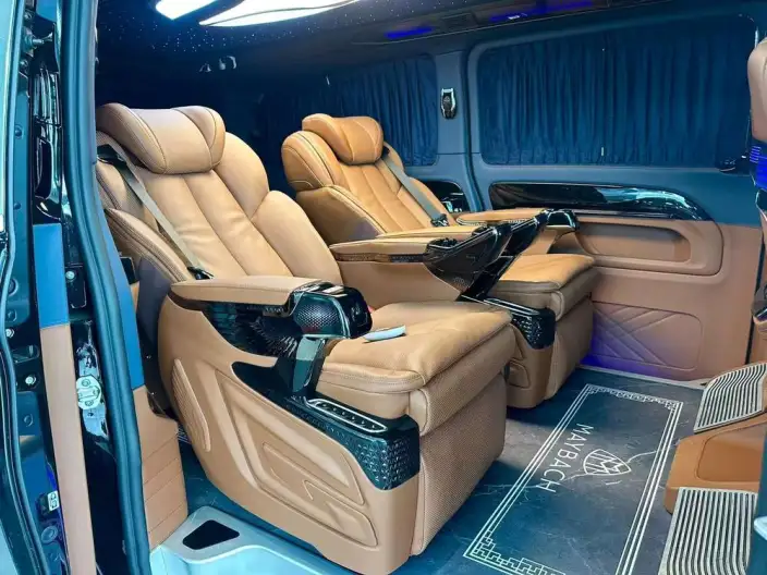 Viano 2024 Model 2.0T Business Edition 7 seat – фото 5