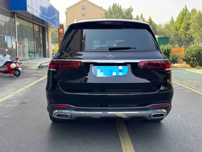 Mercedes-Benz GLS 2023 Model GLS 450 4MATIC Fashion Model – фото 5